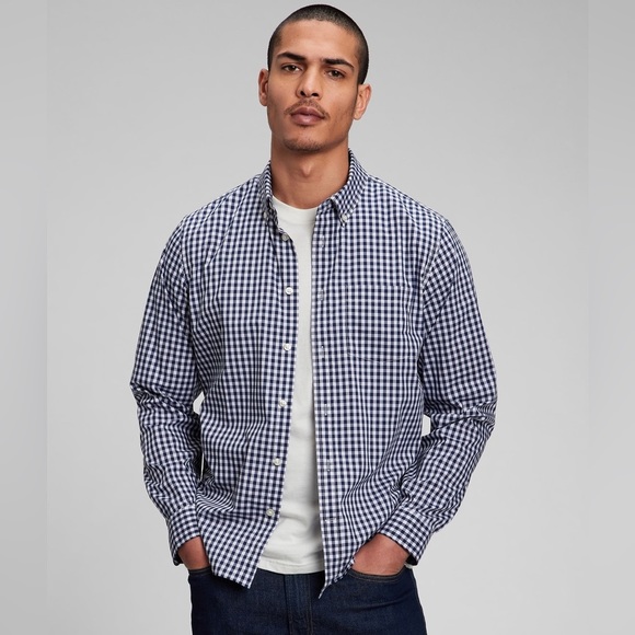 GAP Other - GAP Men’s Poplin Button Down Shirt in Untucked Fit. NWT! Blue Gingham. New.